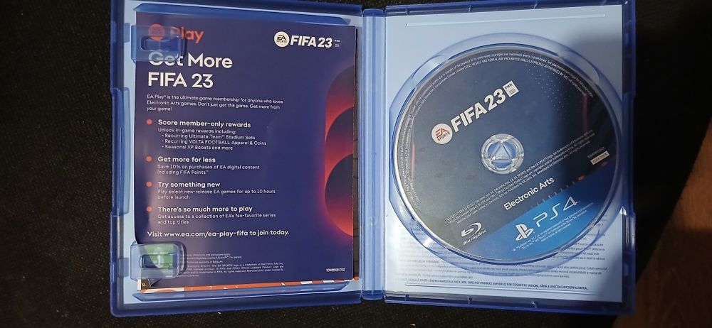 Vând fifa 23 pentru ps4