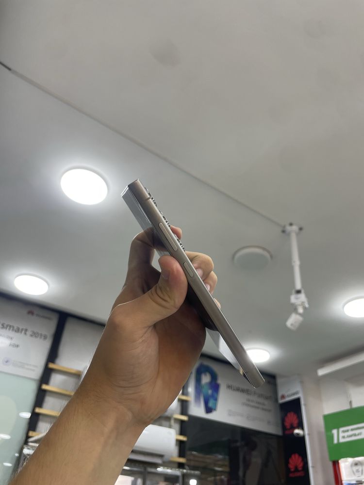 Samsung s24 ultra wetnam