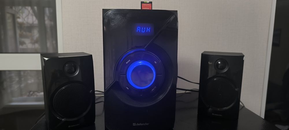 Самбуфер DEFENDER X420 40 watt Bluetooth, FM-тюнер Micro sd USB