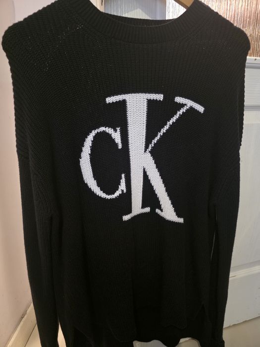 Оригинален пуловер Calvin Klein жесток С размер