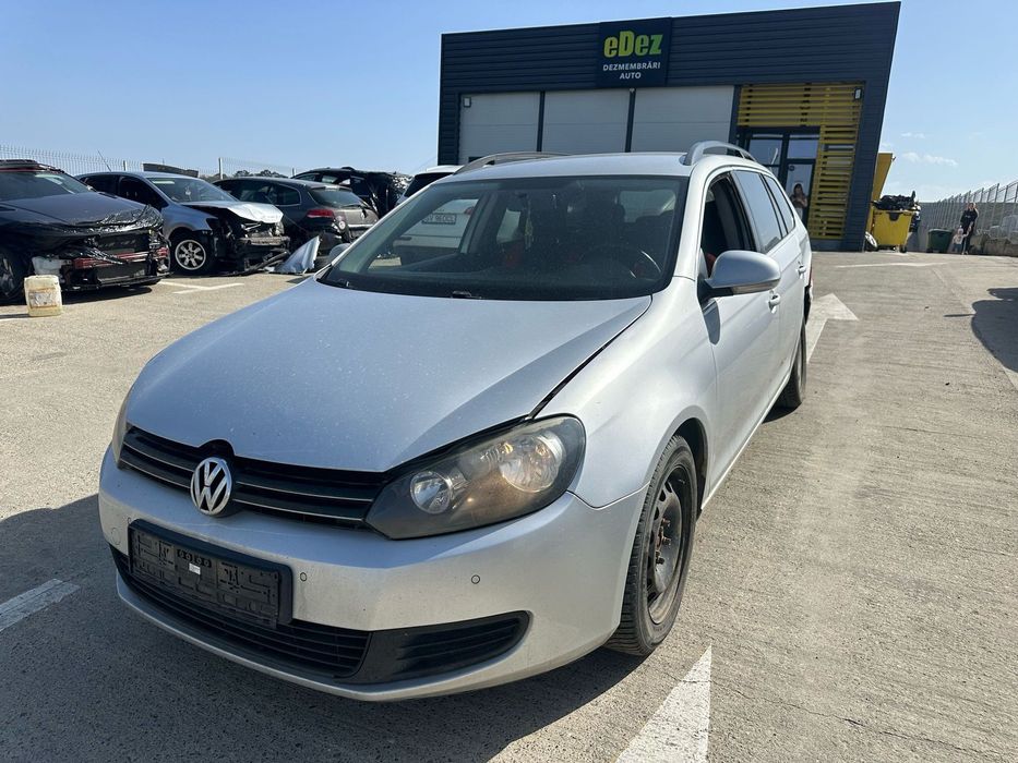 Dezmembrez / Dezmembrari / Piese / Accesorii Vw golf 6 break gri 2.0 tdi CBDB volan stanga