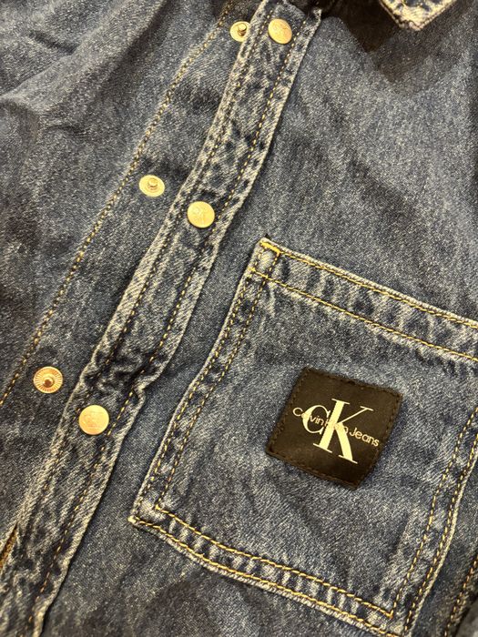 Риза Calvin Klein