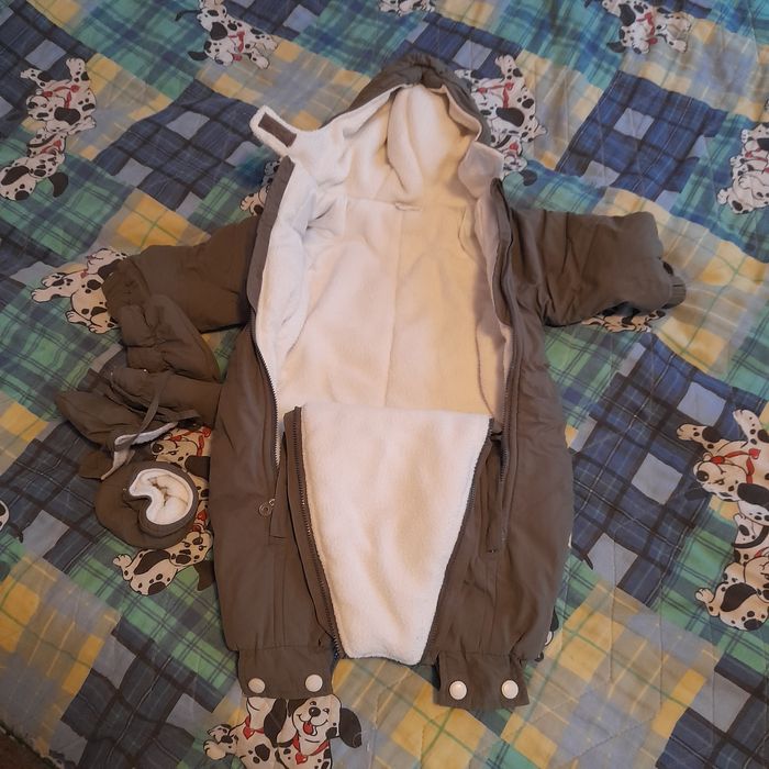 Vand costum iarna bebe