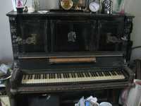 Пианино 1898г Произведено в Германии.