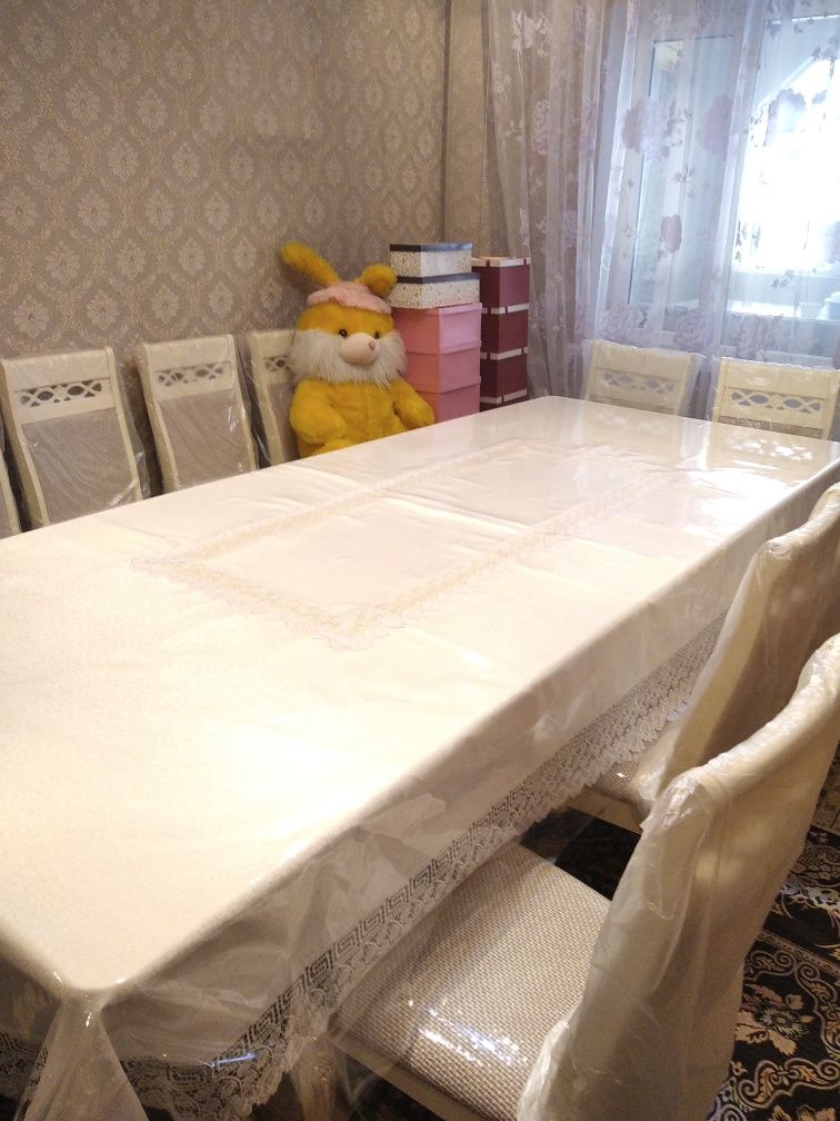 Продам новый стол