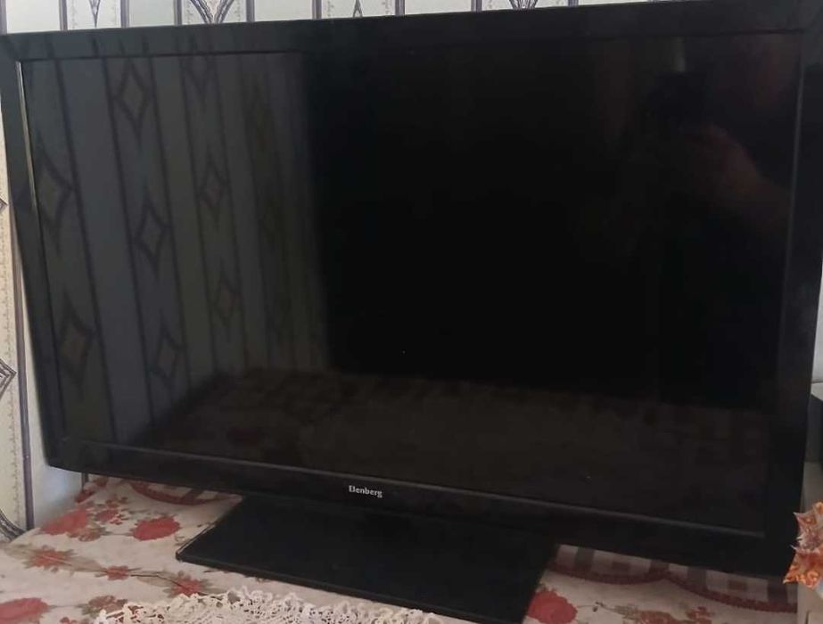 Продам б/у телевизор