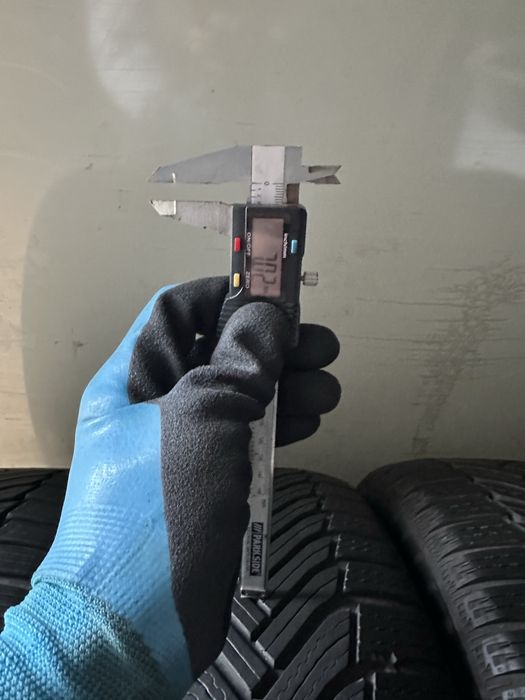 215/55 R17 Michelin Alpin 6 7.02 mm DOT 2422