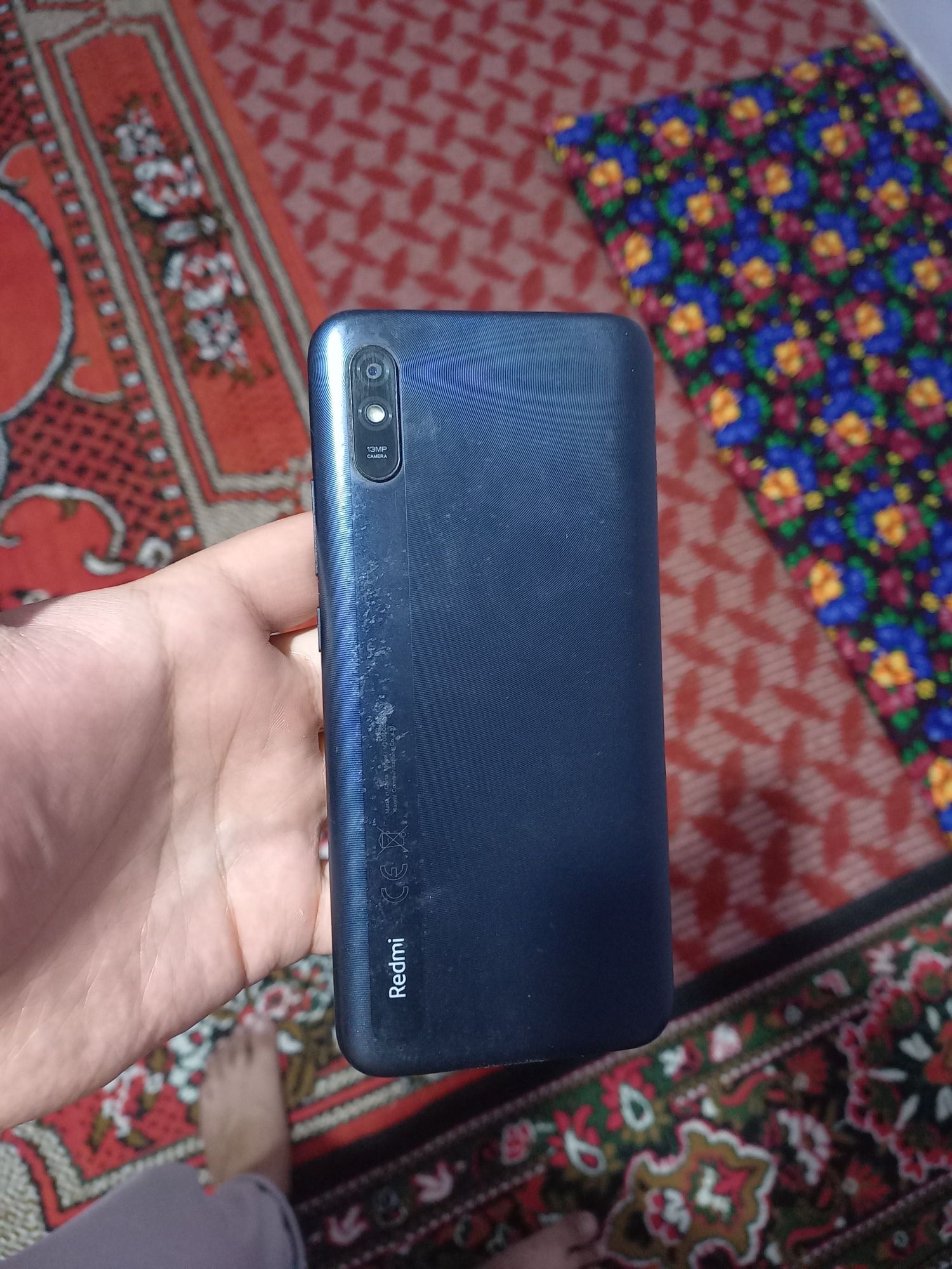 Redmi 9A hech qayeri almashmagan karobka dakument  bor holati zo'r