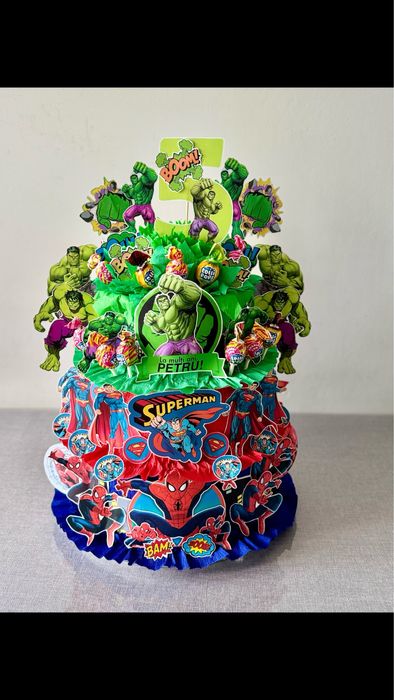 Minnie mouse, Spiderman, Barbie, hulk, Unicorni, Bluey, Elsa.