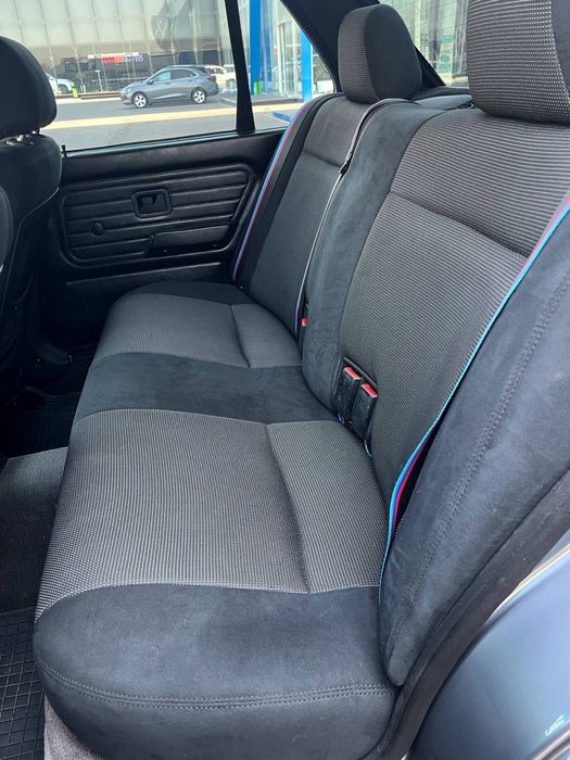 BMW E30 3-литровый