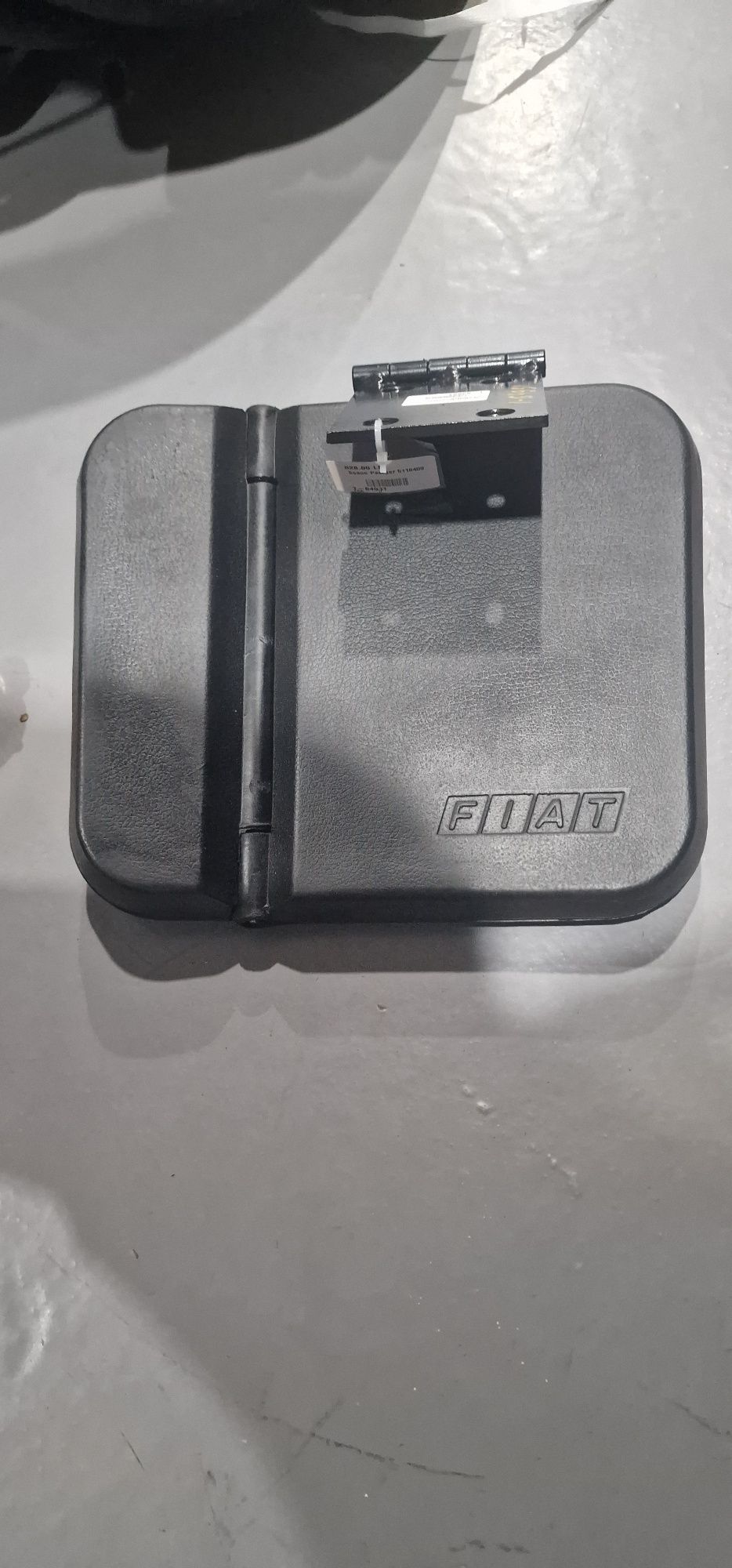 Scaun pasager tractor fiat pret 790 lei se poate trimite prin curier r