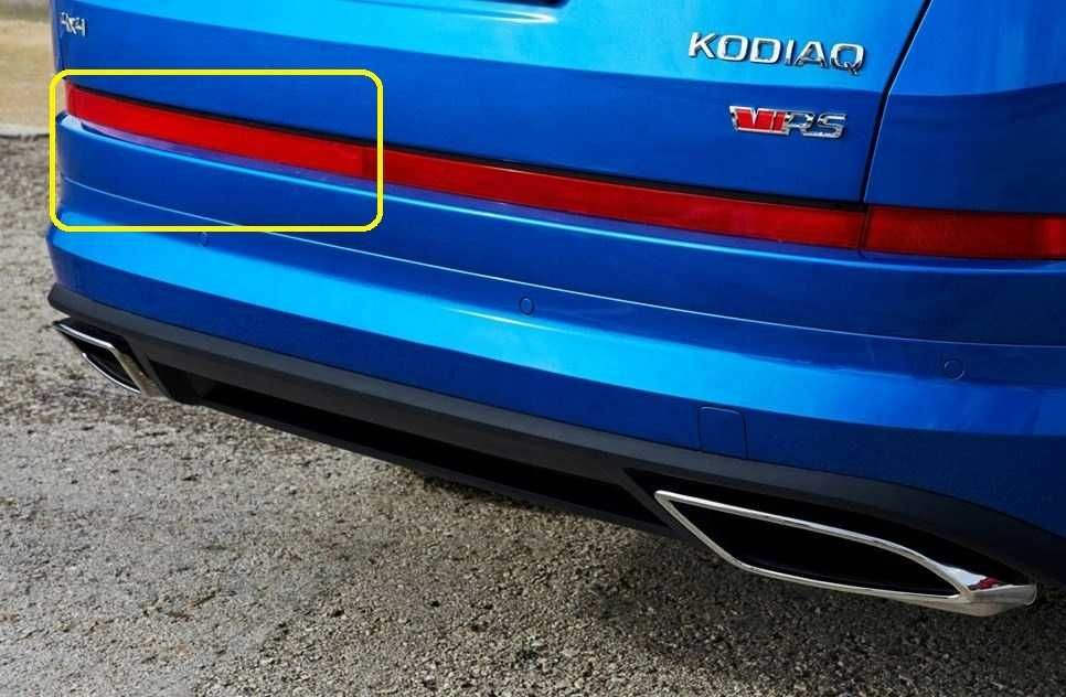 Левый катафот от RS бампера Skoda Kodiaq