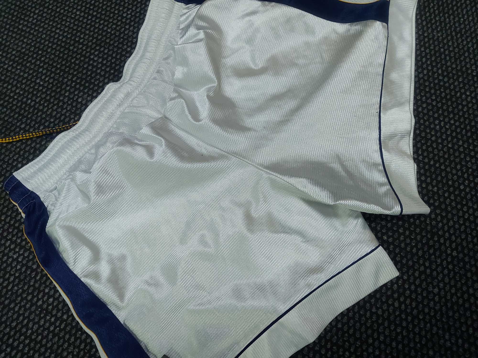 Adidas Real Madrid къси панталони M 1999