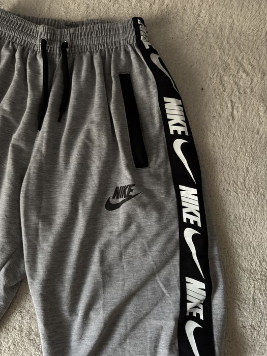 Продам Шорты Nike