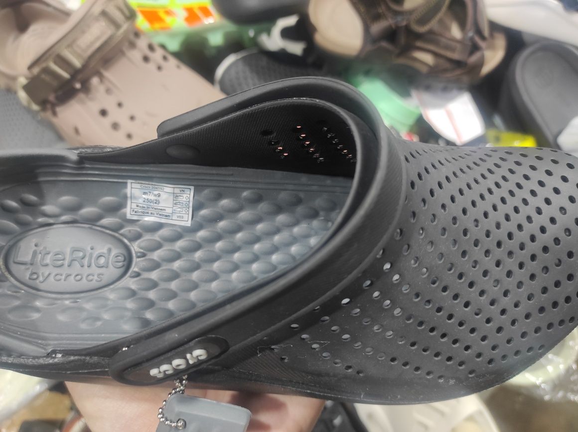 Crocs тапочки в ассортименте
