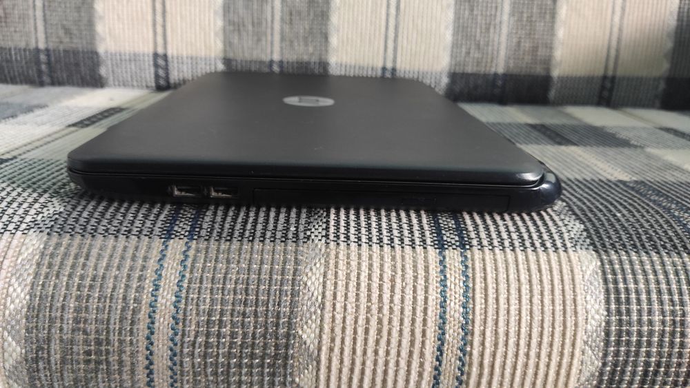 Лаптоп HP 255 G3