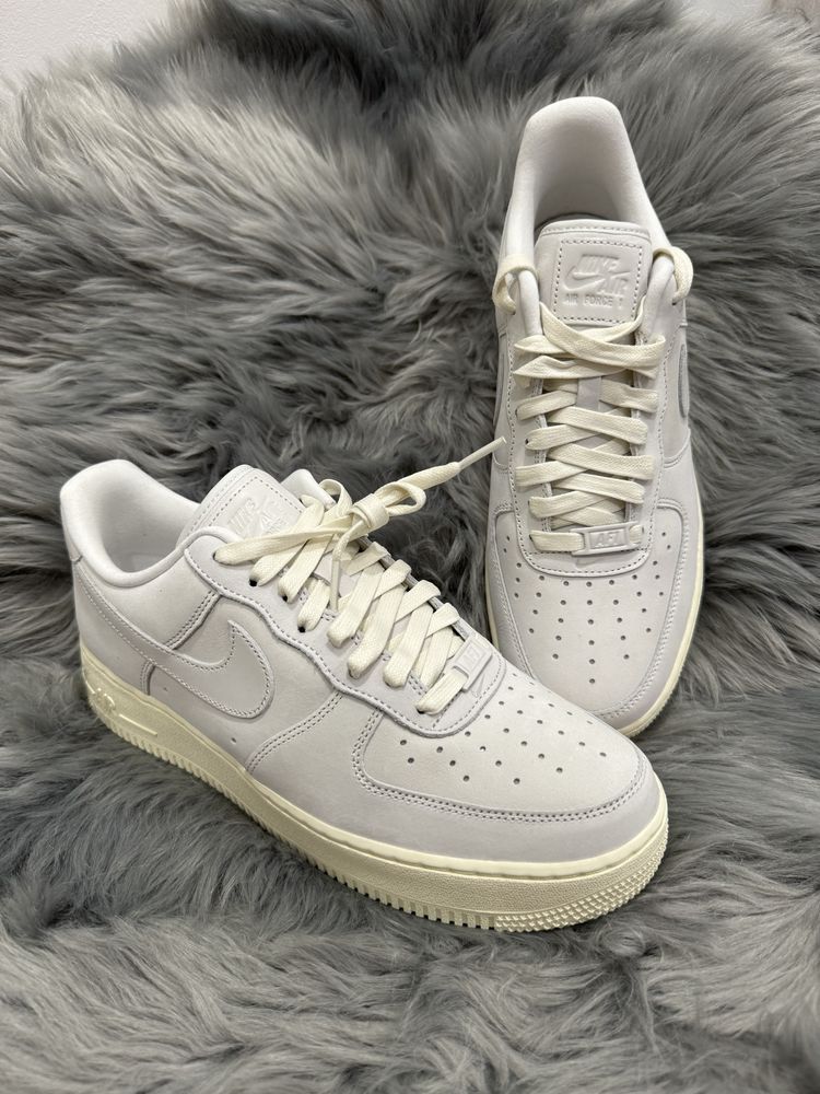 42.5 Nike Air Force 1 Low