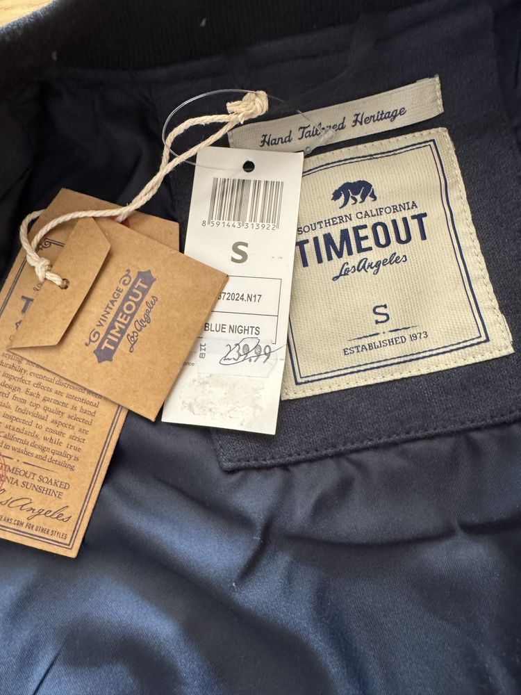 Мъжко яке Timeout