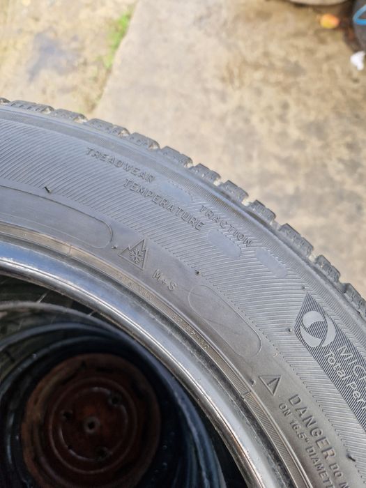 205 55 16 iarna M+S Michelin