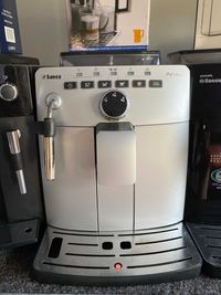 Espressor expresor aparat de cafea Saeco intuita