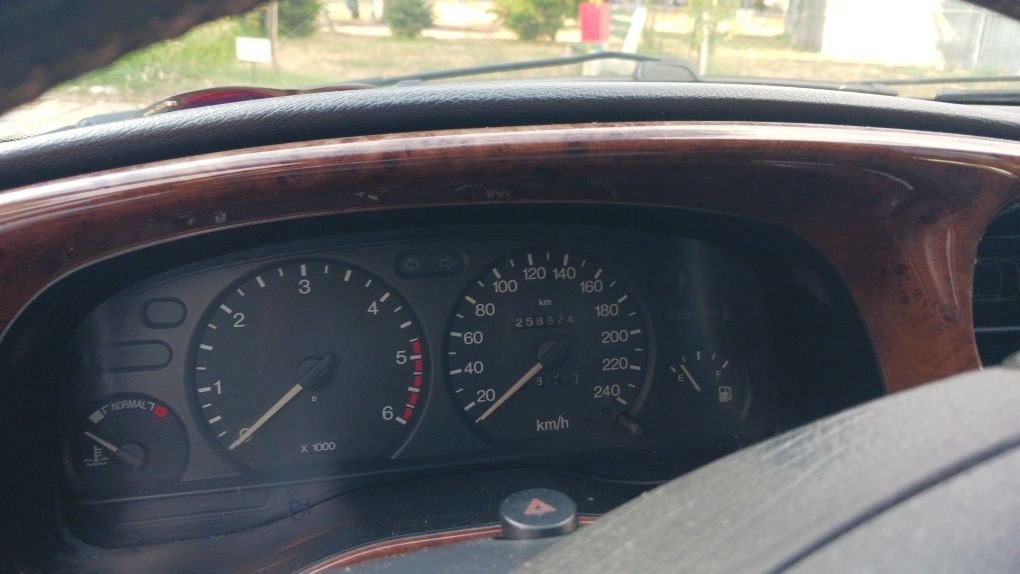 Продавам Ford Mondeo