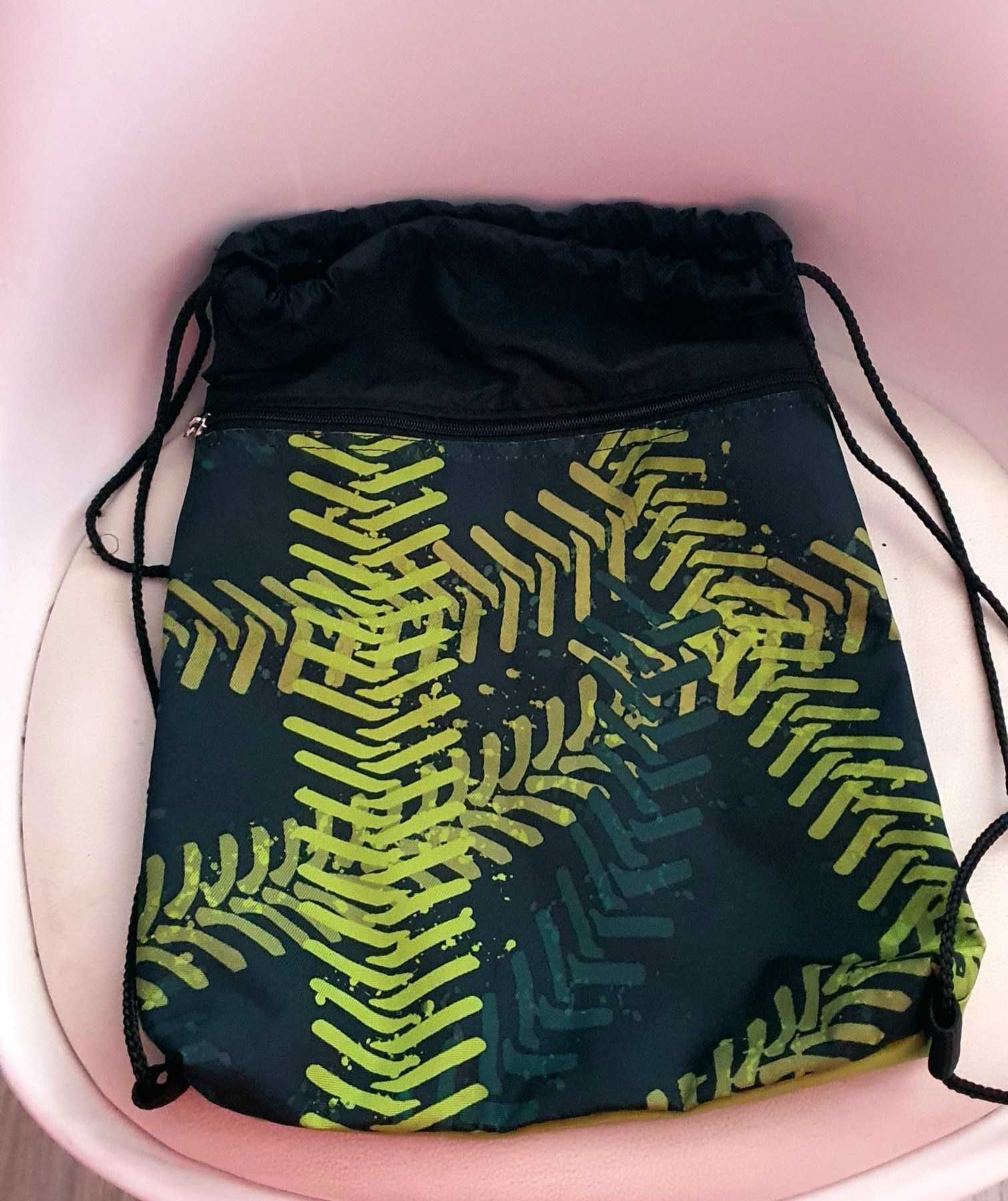 Oригинална ученическа раница McNeill Ergo Light Compact flex Greentrac