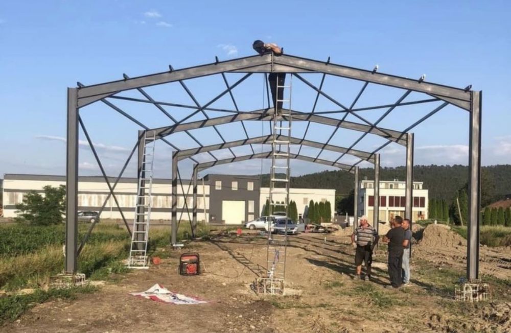 vând structură metalică redusă la preț 40%