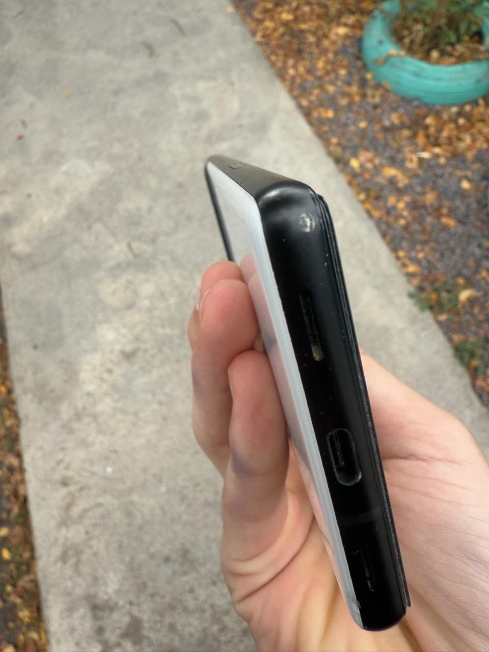 Google  Pixel  6a