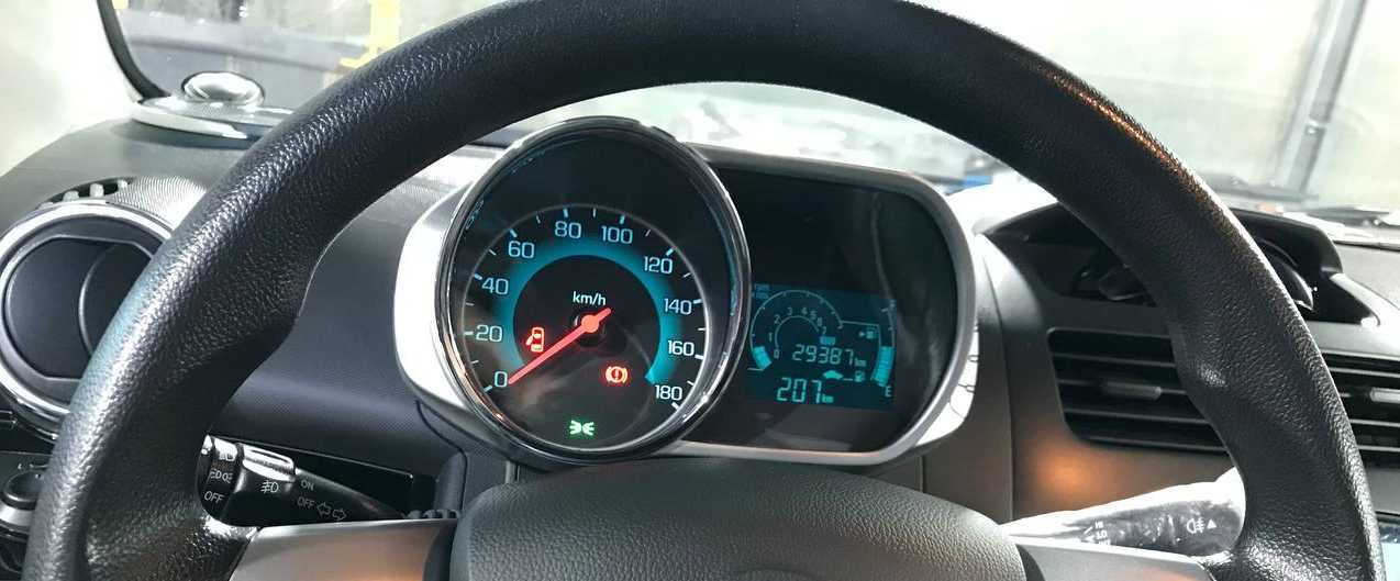 spark 2- позиция ELEGANT PLUS/ probeg 30 min km
