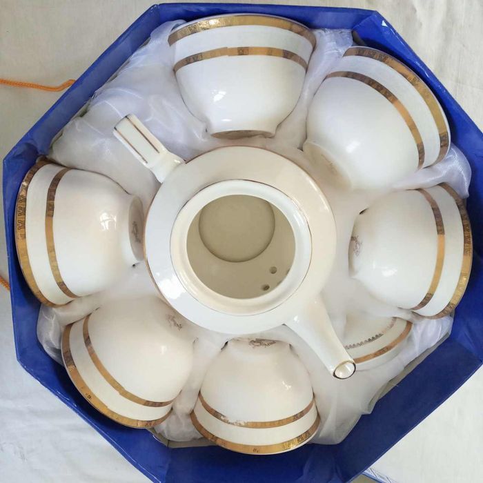 Набор чайников с пиалушками