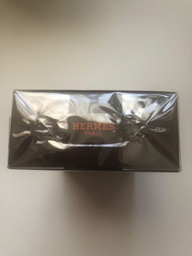 Vând parfum Terre d’Hermès