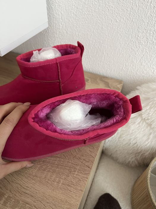 Розови меки ботушки