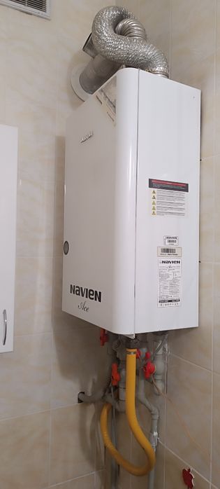 Продам котел Навиен 350 КВ рабочий состояние работал. Без трубы..