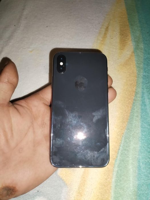 Vand iphone x stare buna de functioanare baterie 98% originala urme no