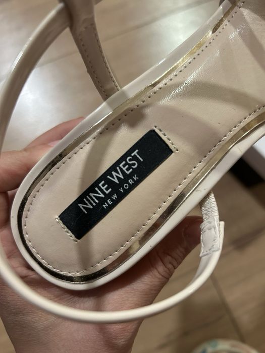 Дамски сандали Nine West