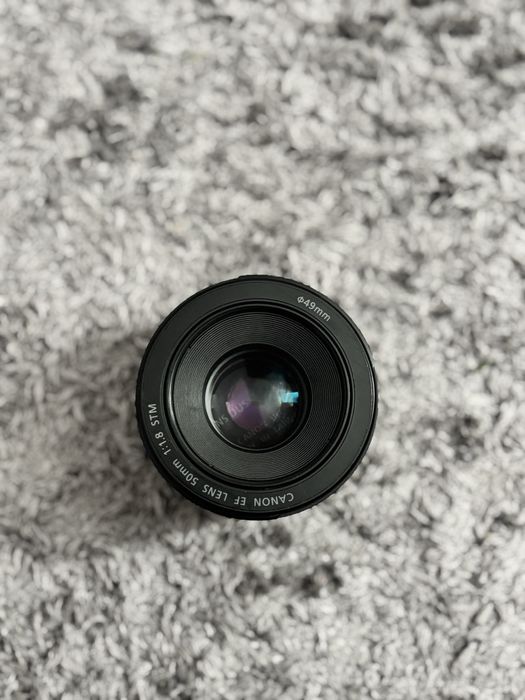 Obiectiv Canon 50 mm 1.8