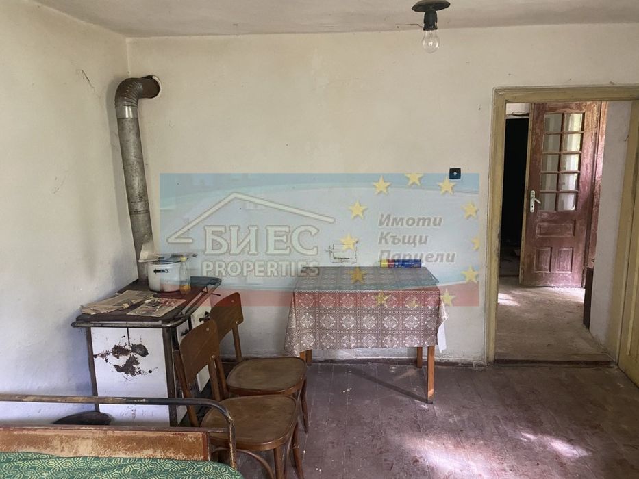 Къща в с. Гълъбник