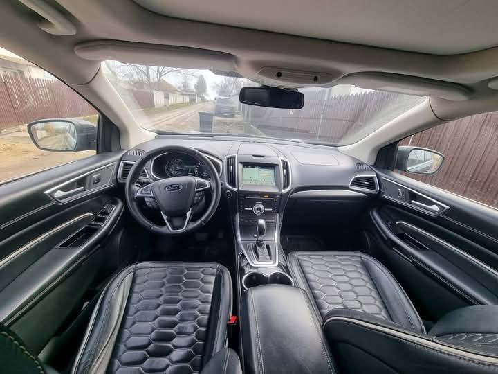 Ford Edge Vignale