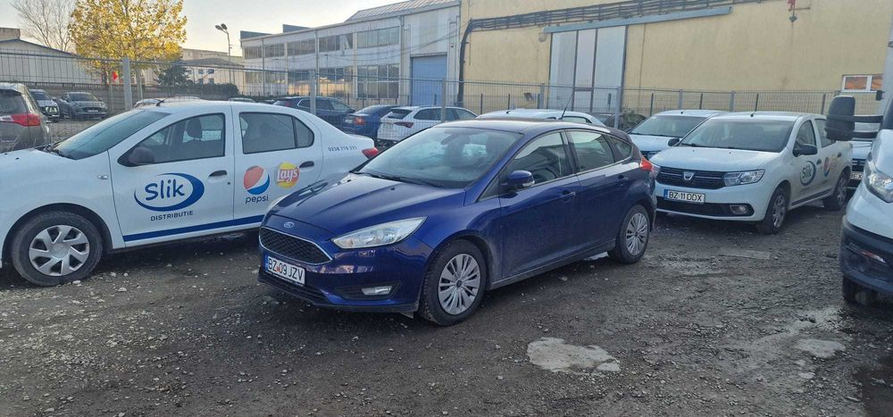 Societate comerciala vinde FORD FOCUS, DACIA LOGAN si IVECO