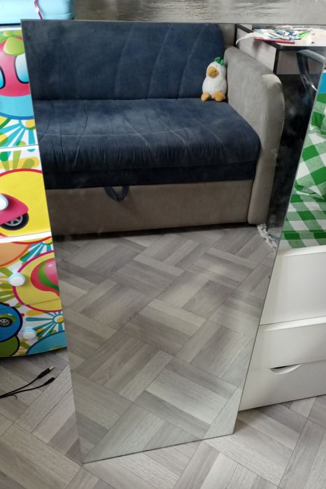 Продам зеркало .