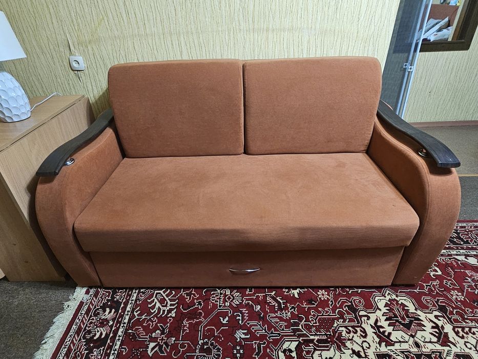 Продам 2 дивана в отличном состоянии