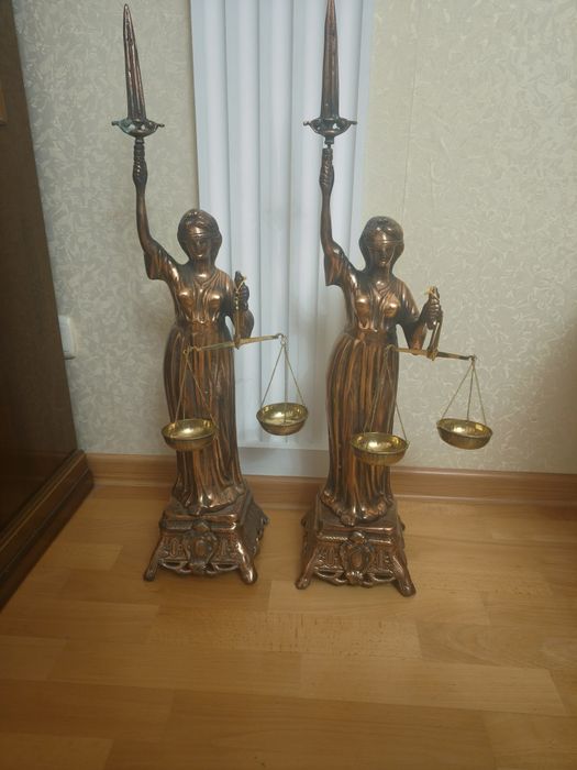 Продам Фемиды 2 штуки каждая за 16.000