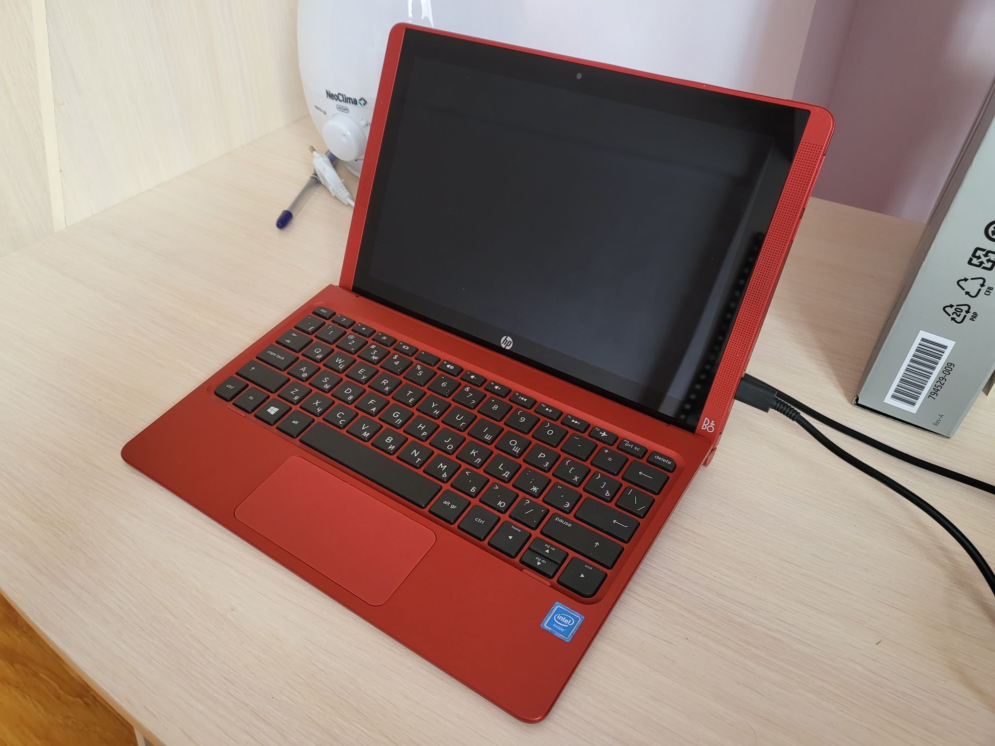 Ноутбук трансформер HP Pavilion x2