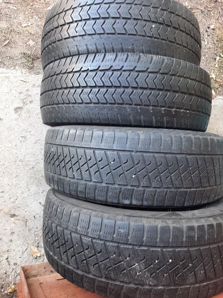 Продам шины 225/65/16С