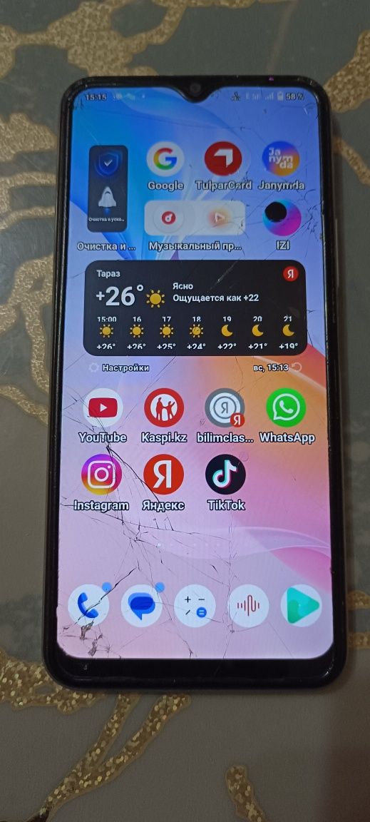 Vivo Y21 не скрывался, Экран родной. Все работает исправно!