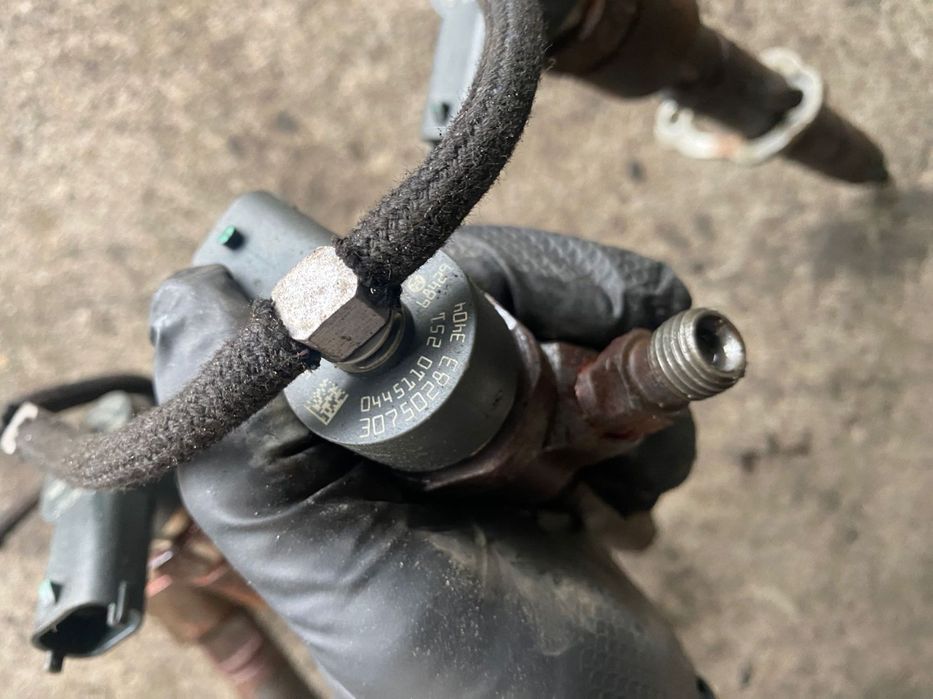 Injectoare Volvo XC90 XC70 V50 V70 30750283 8603595 30637375 30750282 30731567