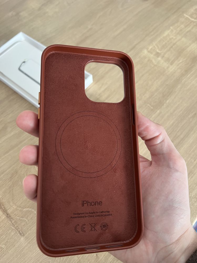 Husa leather piele naturala  iPhone 14 Pro