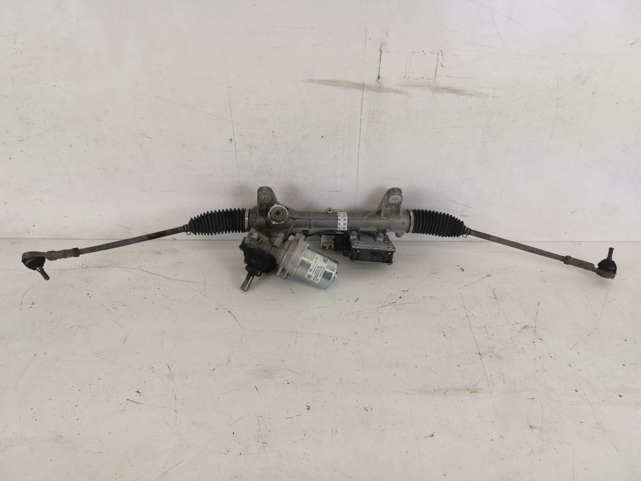 Реноу Туинго / Renault Twingo 3 Оригинална кормилна кутия в добро съст