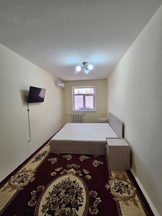 Buxoroda kvartira sotiladi 2 xonali 54m² 2-qavat.