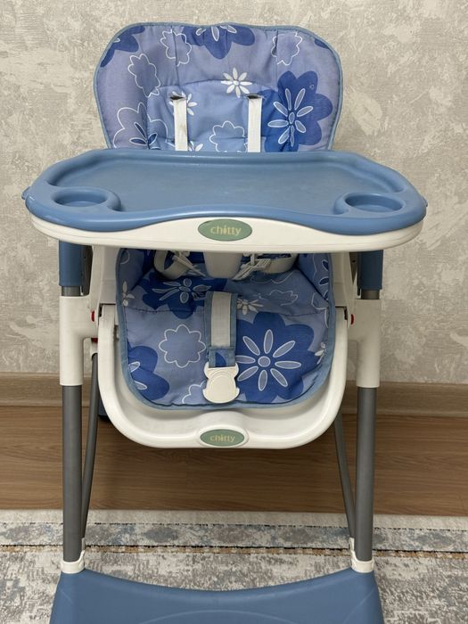 Детский стульчик для кормления